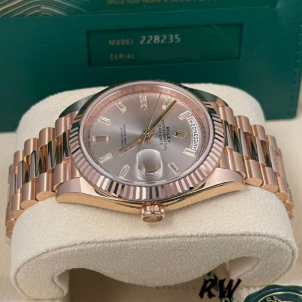 Rolex Day-Date 228235 Sundust Index Dial Fluted Bezel 40mm Mens Replica Watch - Image 4