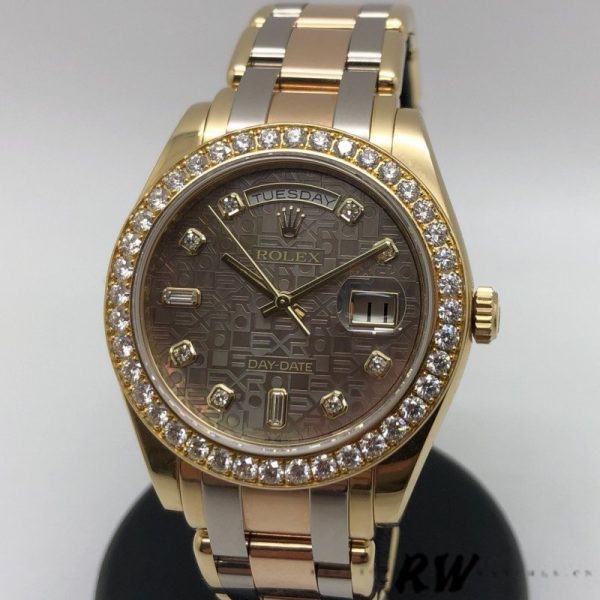 Rolex Day-Date 18948 Dark MOP Diamond Jubilee Dial Special Edition 39MM Mens Replica Watch - Image 3