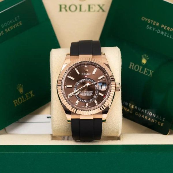 Rolex Sky Dweller 326235 42mm - Image 3