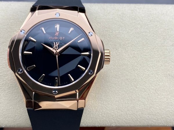 Hublot Classic Fusion 550.OS.1800.RX.ORL19 40 mm - Image 3