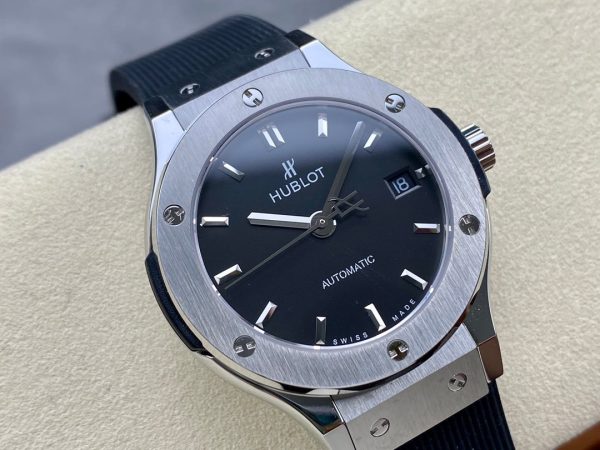 542.NX.1171.RX Hublot Classic Fusion Automatic Rubber(38mm) - Image 4