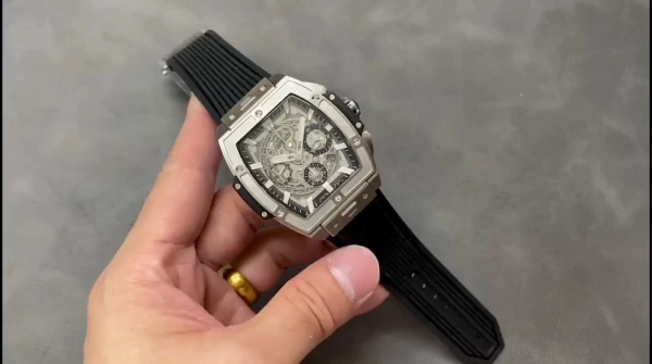 642.NX.0170.RX Hublot Spirit of Big Bang Titanium 42mm Replica Watch - Image 2