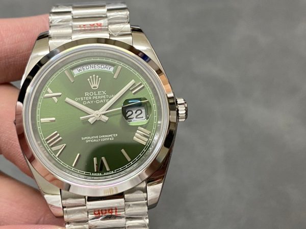 Rolex Day Date 228236 Green - Image 3