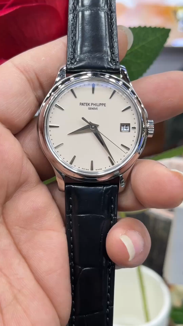 Replica Patek Philippe Calatrava 5227G 001 40MM Mens Watch - Image 2