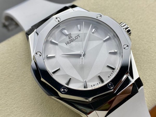 Hublot Classic Fusion 550.NS.2200.RW.ORL20 40 mm（black） - Image 3