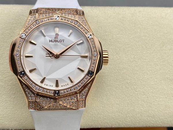 Hublot Classic Fusion 550.OS.2200.RW.1604.ORL20 40mm - Image 3