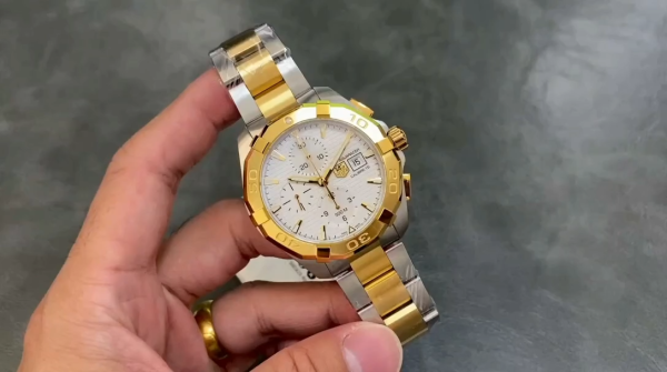 Tag Heuer Aquaracer Chronograph CAY2121.BB0923 43mm Gold/Silver - Image 2