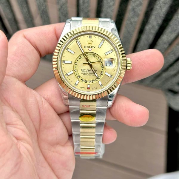 Rolex Sky Dweller Champagne Dial Yellow Gold 336933 42mm - Image 2