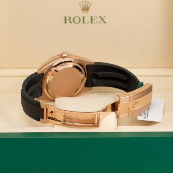 Rolex Sky Dweller 326235 42mm - Image 4