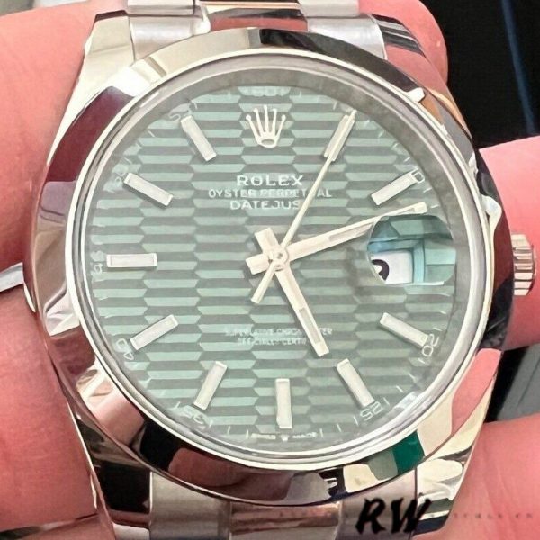 Rolex Datejust 126334 Fluted Bezel Green Motif Dial 41MM Mens Replica Watch - Image 3