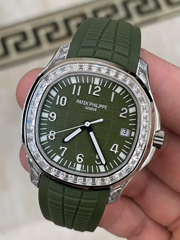 Patek Philippe Aquanaut 5167 300G 010 Black & Green & Brown 40mm(black) - Image 15