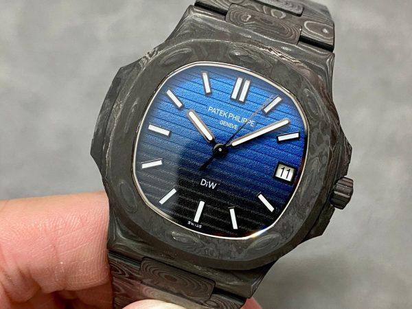 Patek Philippe Nautilus Titanium Case Blue Dial 5711 40MM Watch - Image 4