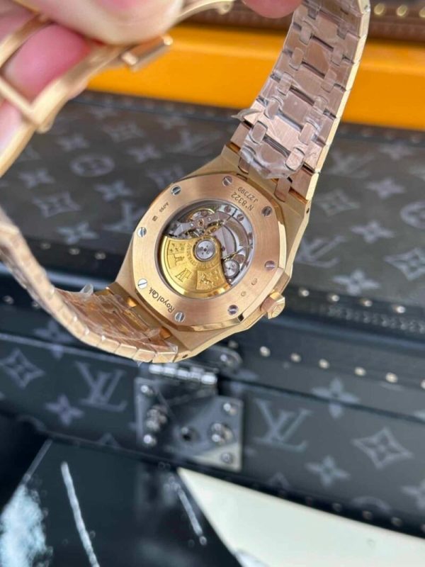 Audemars Piguet Royal Oak 15400OR Rose Gold Black Dial Replica 41mm - Image 6
