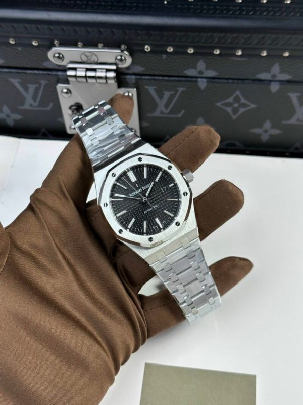 Audemars Piguet Royal Oak 15400ST Black Dial Best Replica APS Factory 41mm - Image 2