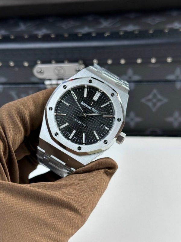 Audemars Piguet Royal Oak 15400ST Black Dial Best Replica APS Factory 41mm - Image 3