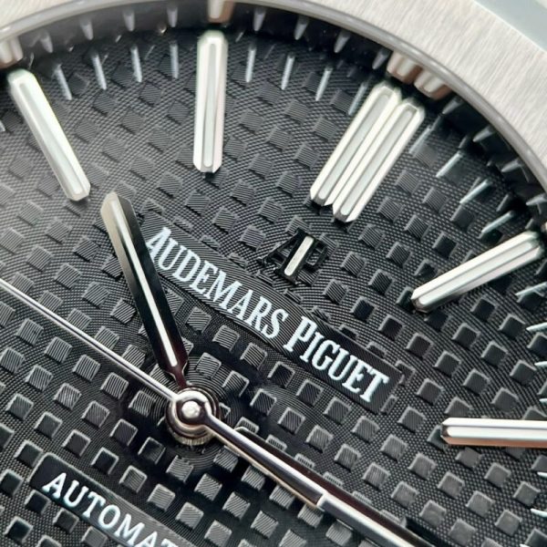 Audemars Piguet Royal Oak 15400ST Rubber Strap Black Dial Best Replica APS Factory 41mm - Image 4