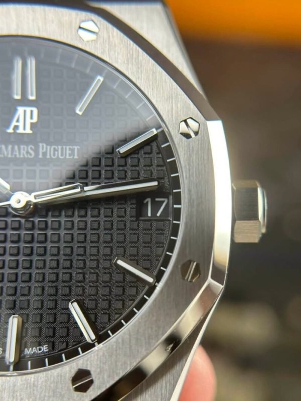 Audemars Piguet Royal Oak 15500ST Black Dial Best Replica 41mm - Image 5
