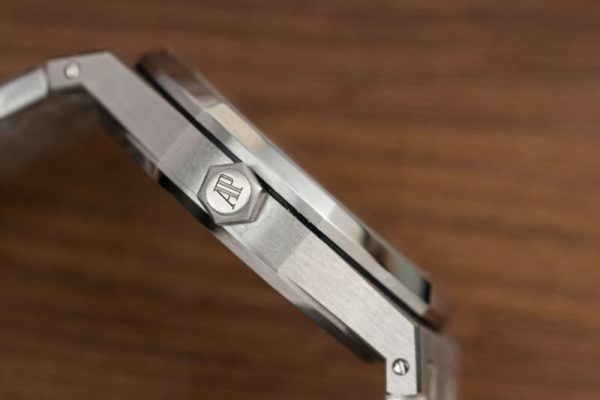 Audemars Piguet Royal Oak 15500ST Grey Dial Top Quality Replica 41mm - Image 9