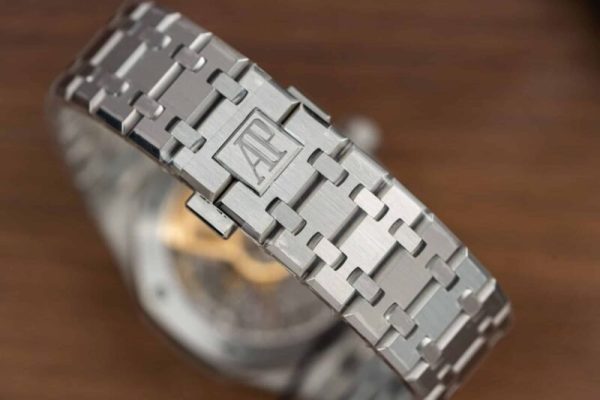 Audemars Piguet Royal Oak 15500ST White Dial Best Replica 41mm - Image 12