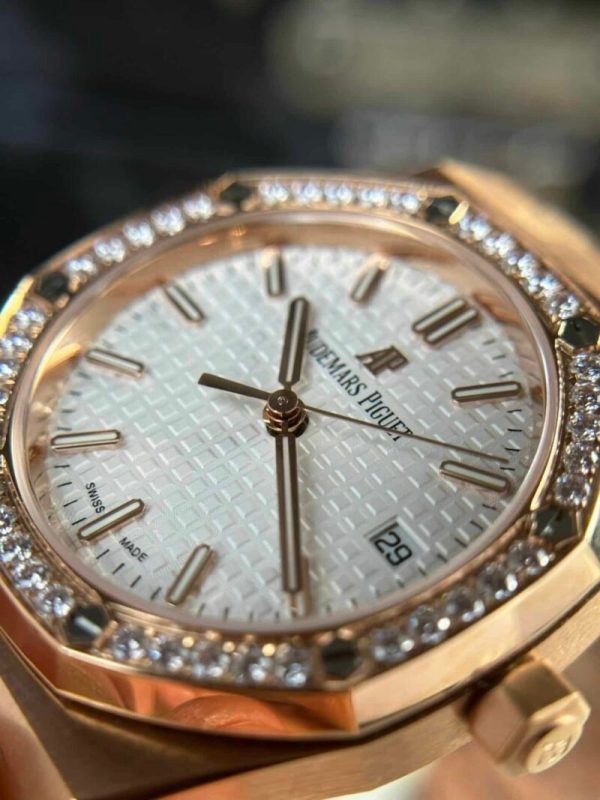 Audemars Piguet Royal Oak 77351OR Rose Gold White Dial Diamond Bezel Replica 34m - Image 5