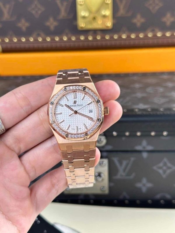Audemars Piguet Royal Oak 77351OR Rose Gold White Dial Diamond Bezel Replica 34m