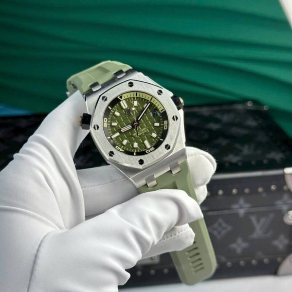 Audemars Piguet Royal Oak Offshore Diver 15720ST Khaki Green Dial Rubber Best Replica APSF 42mm - Image 2