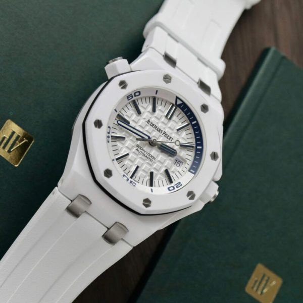 Audemars Piguet Royal Oak Offshore Diver 15707CB White Dial White Ceramic Rubber Best Replica APSF 42mm - Image 3