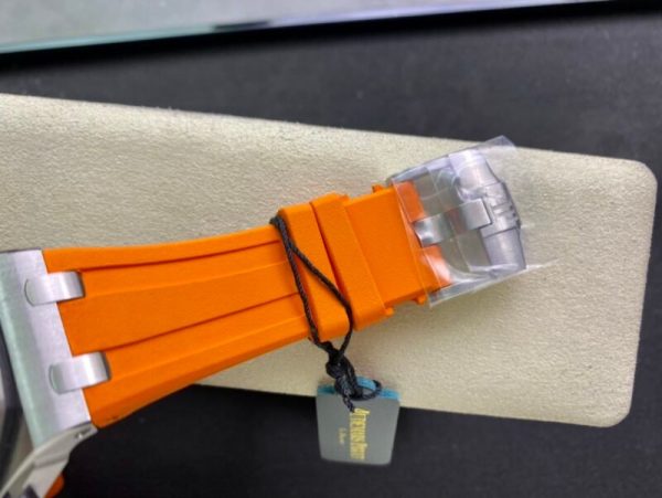 Audemars Piguet Royal Oak Offshore Diver Chronograph 26703ST Orange Dial Orange Rubber Best Replica JHF 42mm - Image 8