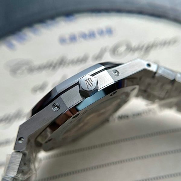 Audemars Piguet Royal Oak Perpetual Calendar 26574ST Black Dial Replica 41mm - Image 5