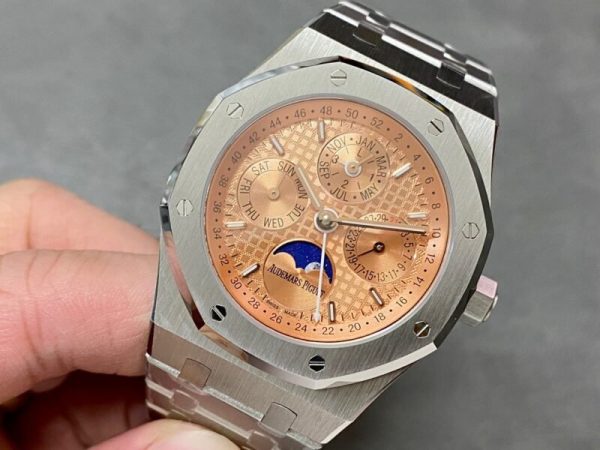 Audemars Piguet Royal Oak Perpetual Calendar 26615TI Salmon Dial Top Quality Replica 41mm - Image 3