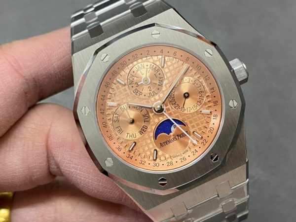 Audemars Piguet Royal Oak Perpetual Calendar 26615TI Salmon Dial Top Quality Replica 41mm - Image 4
