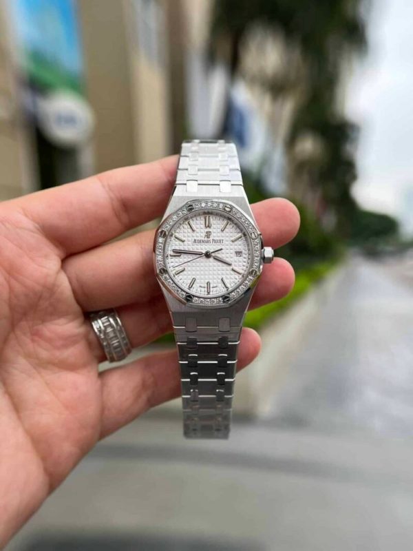 Audemars Piguet Royal Oak Lady White Dial Diamond Bezel Replica 34mm