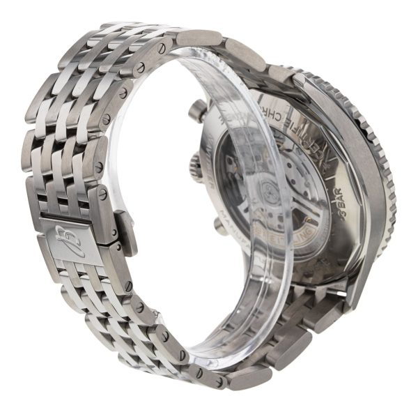 Navitimer B01 Chronograph 46
AB0137 - Image 2