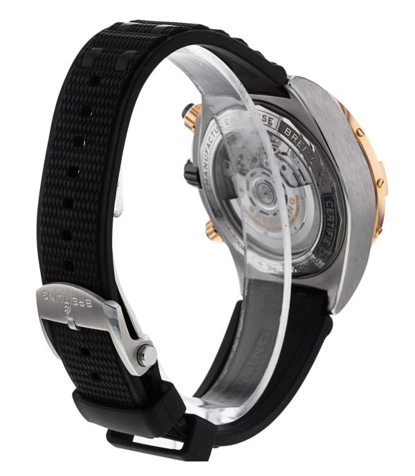 Super Chronomat B01 44
UB0136 - Image 2