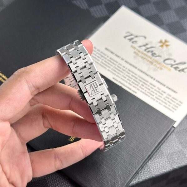 Audemars Piguet Royal Oak 15450ST Grey Dial Steel Bracelet Best Replica APS Factory 37m - Image 9