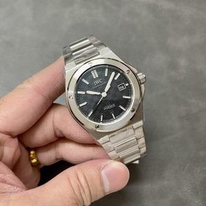 IWC Ingenieur Automatic IW328901 Black Dial 1:1 Best Replica V7 Factory 40mm
