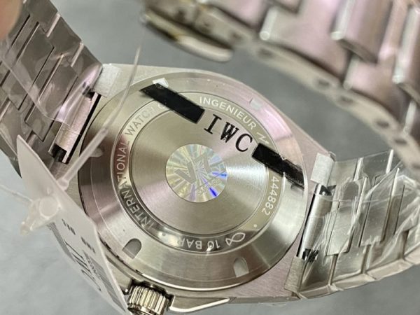 IWC Ingenieur Automatic IW328901 Black Dial 1:1 Best Replica V7 Factory 40mm - Image 7