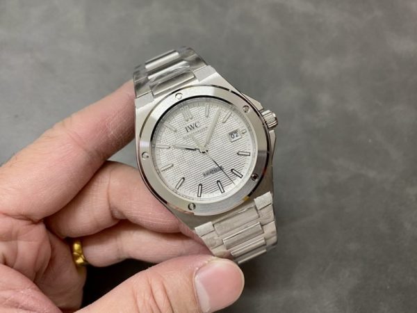 IWC Ingenieur Automatic IW328902 White Dial Best Replica V7 Factory 40mm