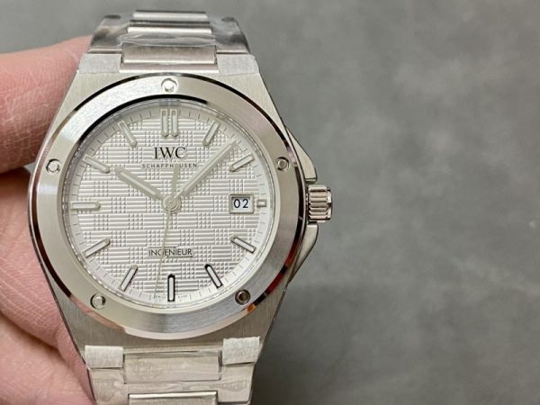 IWC Ingenieur Automatic IW328902 White Dial Best Replica V7 Factory 40mm - Image 4