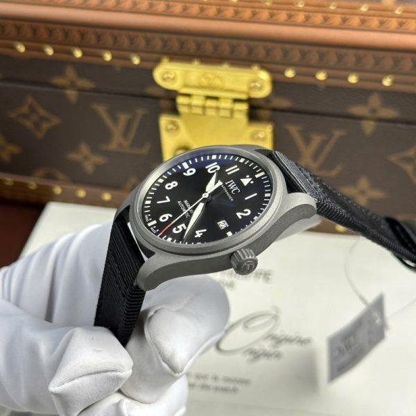 IWC Pilot??s Watch Mark XX Patrouille Suisse IW328209 Titanium Grey Dial Best Replica V7 Factory 41mm - Image 3