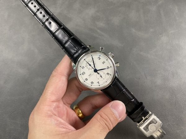 IWC Portugieser Chronograph Classic IW390302 White Dial Leather Strap Best Replica APSF 42mm