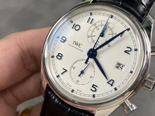 IWC Portugieser Chronograph Classic IW390302 White Dial Leather Strap Best Replica APSF 42mm - Image 3