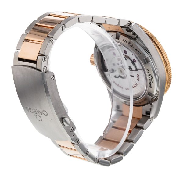 Seamaster 300
233.20.41.21.01.001 - Image 2
