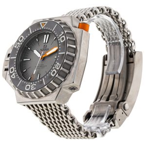 Seamaster Ploprof 1200m
227.90.55.21.99.001