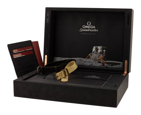 Speedmaster Moonwatch311.62.42.30.06.001 - Image 2