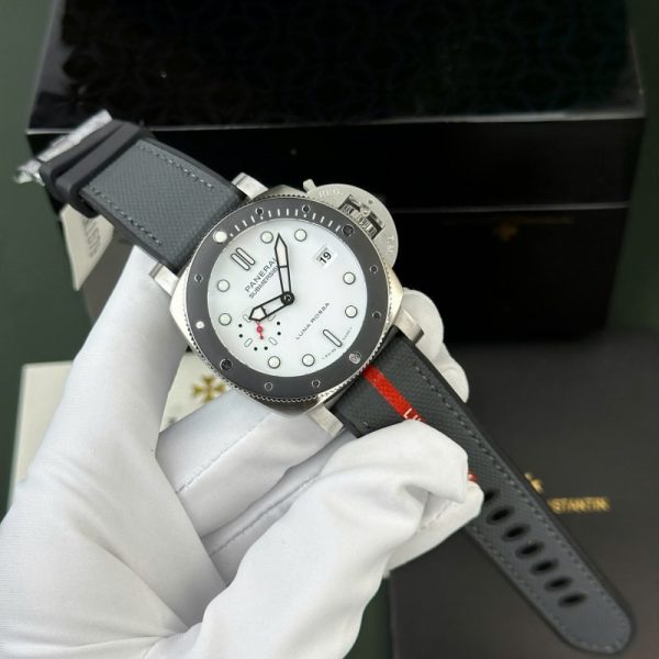 Panerai Submersible Luna Rossa PAM01579 White Dial Leather Strap Best Replica VSF 42mm - Image 2