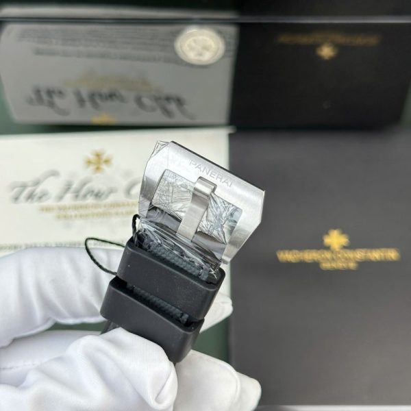 Panerai Submersible Luna Rossa PAM01579 White Dial Leather Strap Best Replica VSF 42mm - Image 9