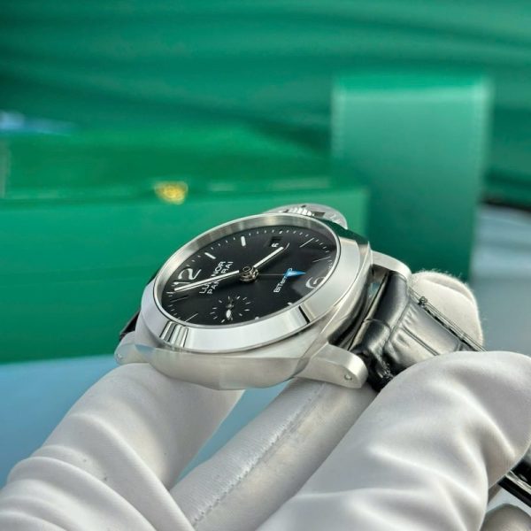 Panerai Luminor Quaranta BiTempo PAM01365 Black Dial Leather Best Replica VSF 40mm - Image 4