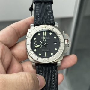 Panerai Submersible Mike Horn Edition PAM 984 Titanium Black Dial Black Strap Best Replica VSF 47mm
