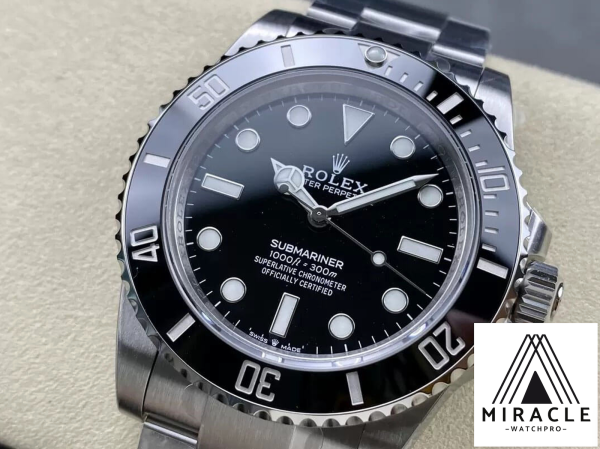 ROLEX-SUBMARINER DATE-ref.m124060-0001-Elite Clone-41mm-Replica Watch - Image 9